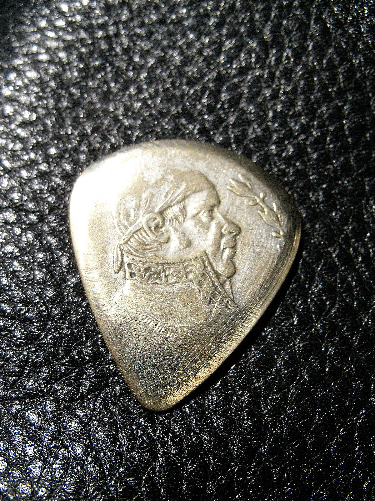 VINTAGE GENUINE SILVER PESO COIN GUITAR PICK ( Gibbons ZZ TOP) L@@K