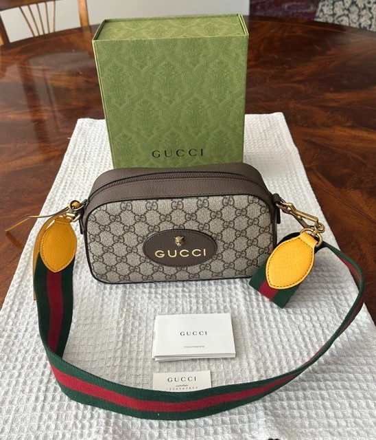 Gucci Neo Vintage Camera Messenger Bag with dust bag and original box