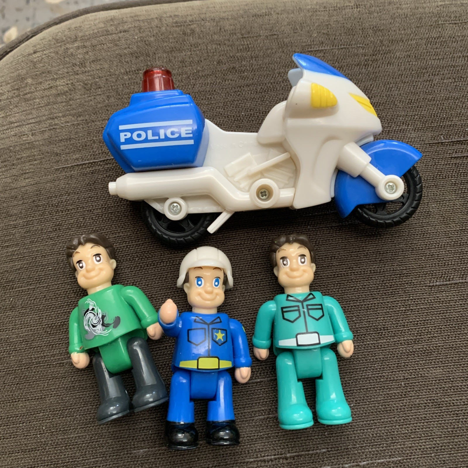 Hap-P-Kid Happy Kid Little Learner Pretend Play Toy Figures Lot Of 4