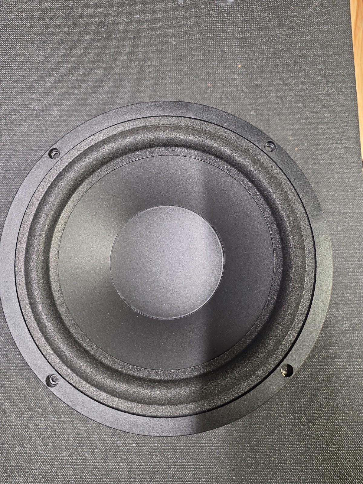 Definitive Technology BP7006 OEM 8\