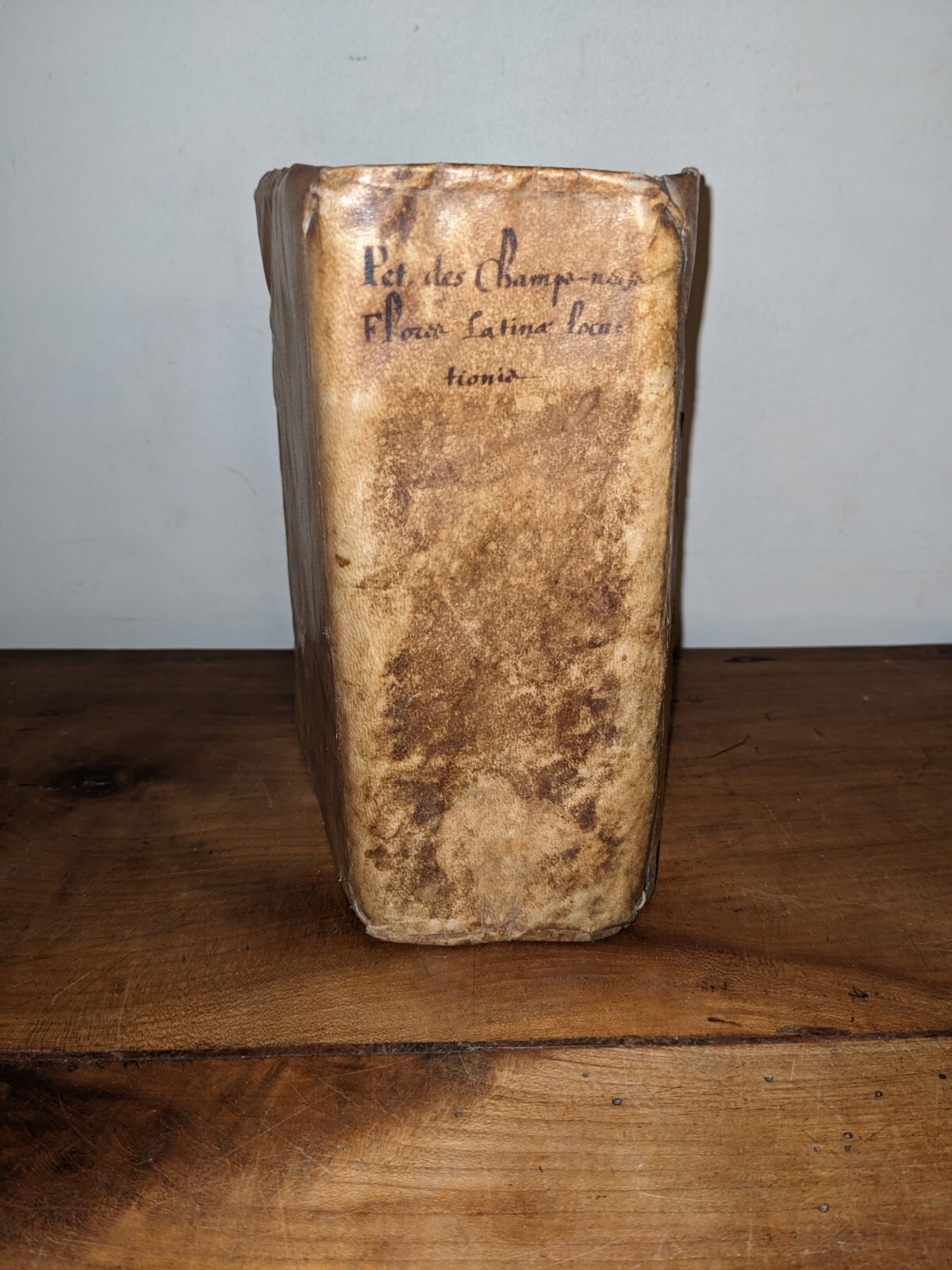 antique book - P. Deschampsneufs - Flores latina locutionis - 1635 - Rare