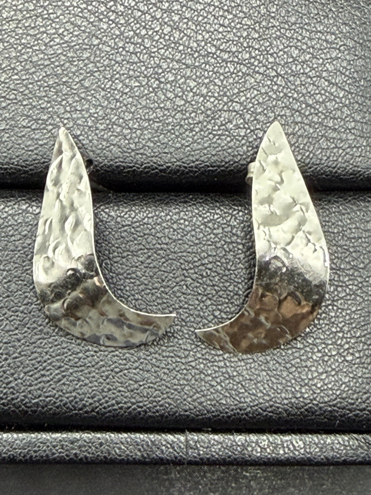 Vintage Sterling Silver Hammered Dangle Earrings 925