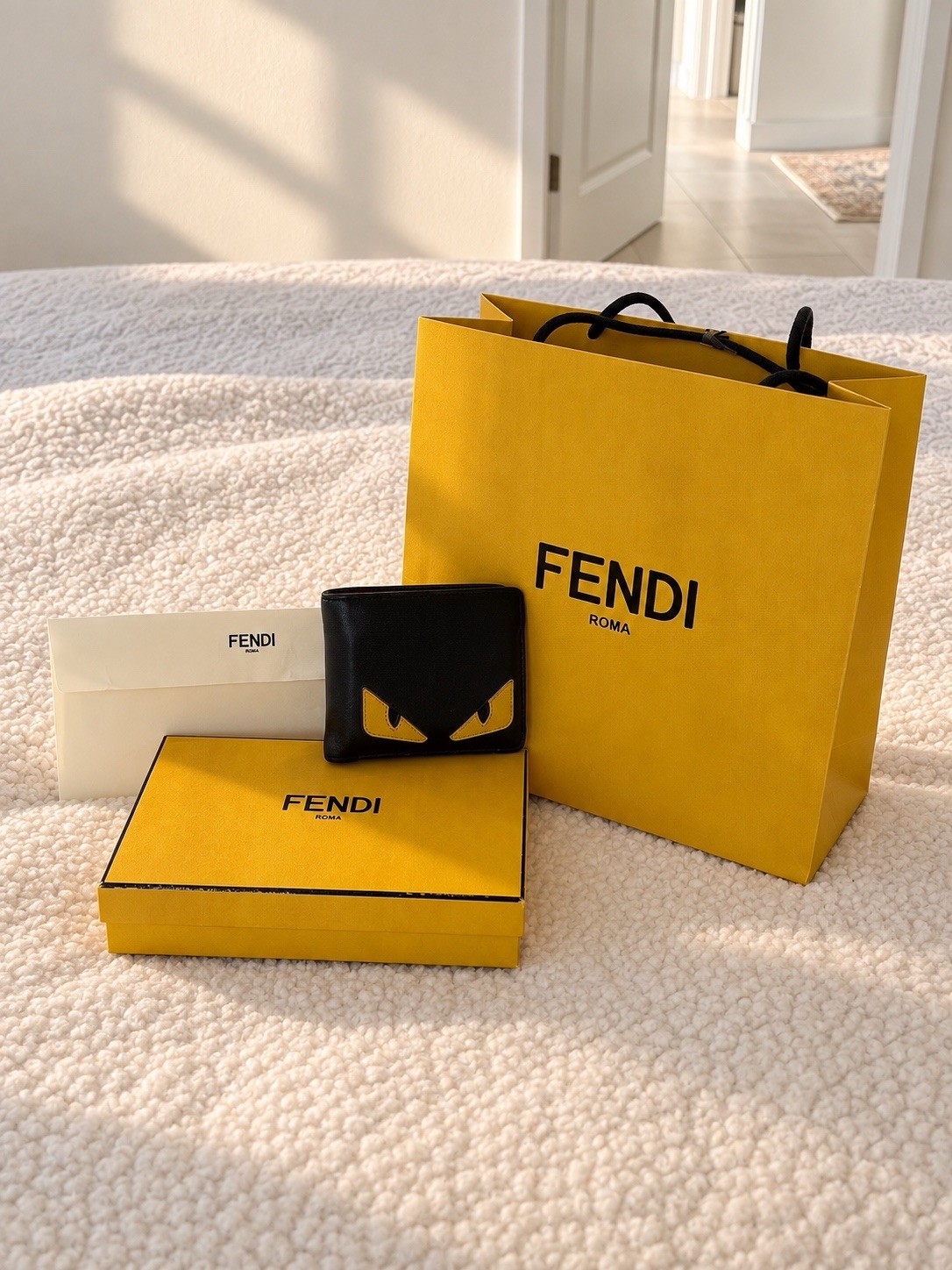 Fendi Roma Men’s Bifold Wallet Black/Red Colorblock Logo, Credit Card Fold Fendi Roma Men’s Bifold Wallet Black/Red Colorblock Logo, Credit Card Fold