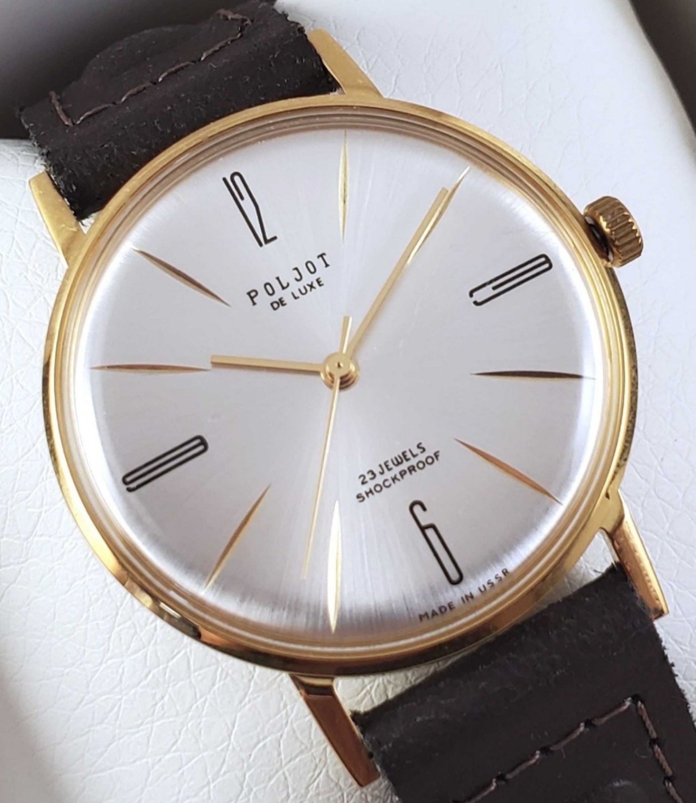 Vintage Poljot De Luxe 23 Jewels USSR 2209 Serviced Ultra Slim Mechanical Watch