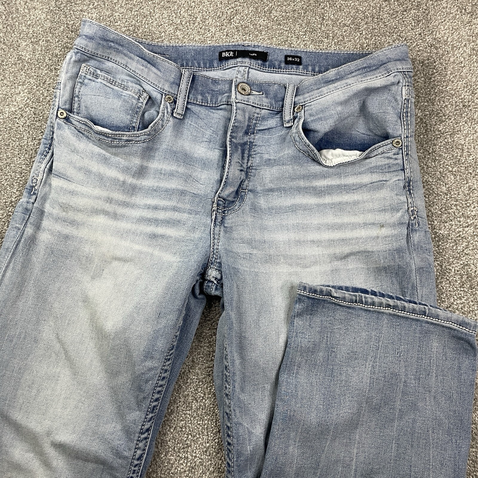 BKE Jake Straight Leg Jeans Mens 36x32 (Fit 35x32) Light Wash Stretch Denim Blue BKE Jake Straight Leg Jeans Mens 36x32 (Fit 35x32) Light Wash Stretch Denim Blue