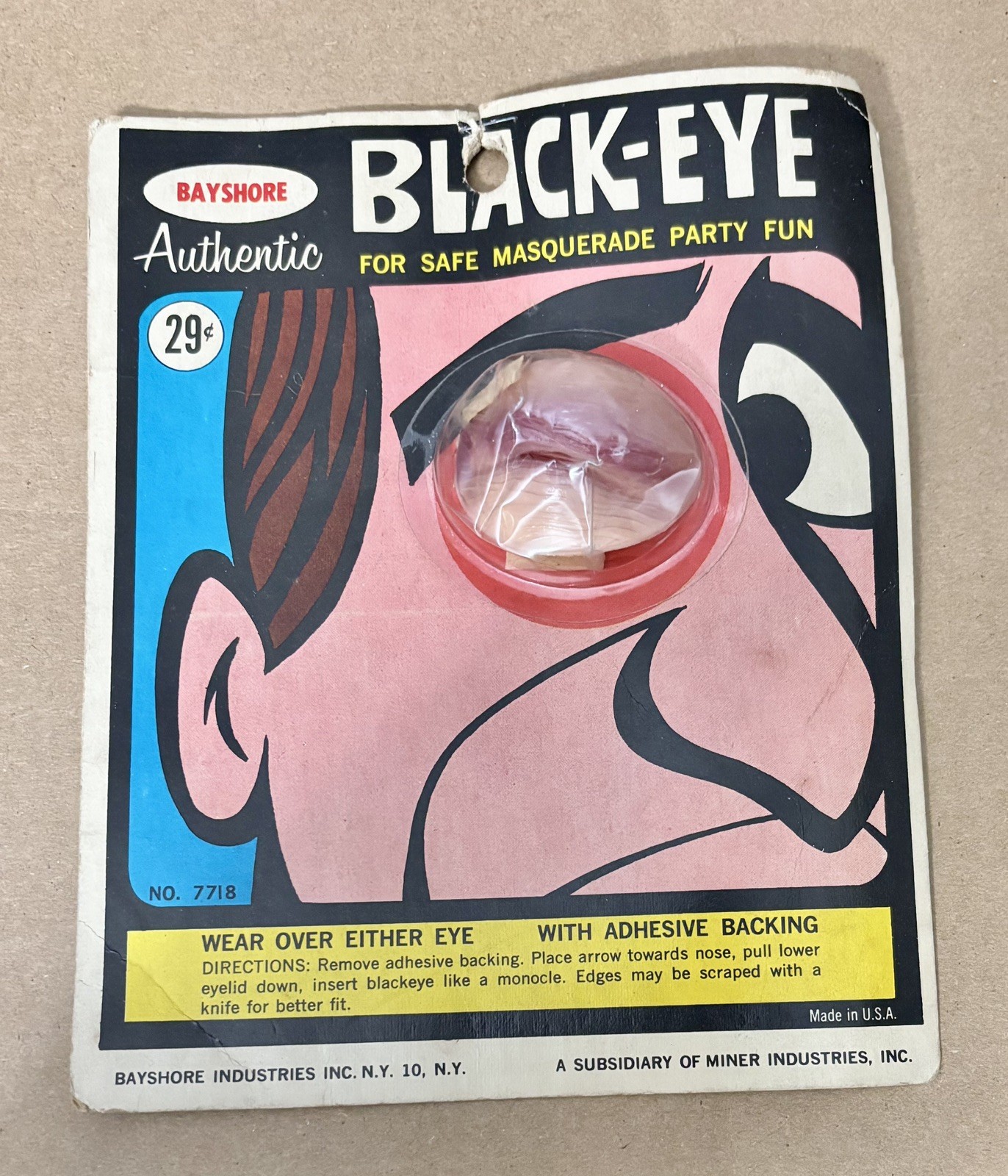 Bayshore Industries VTG 60s Halloween Unopened Black Eye  Disguise IN PACKAGE