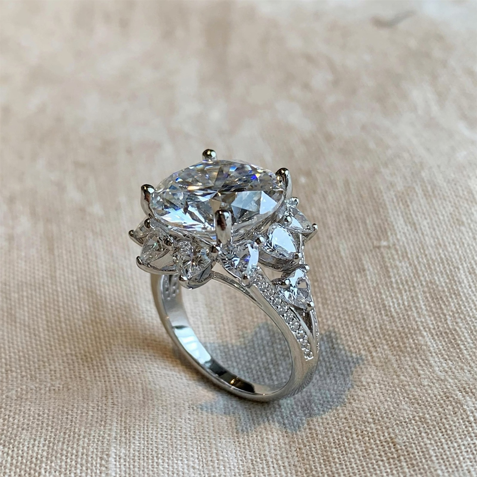 10ct Round Moissanite Ring with Floral Halo