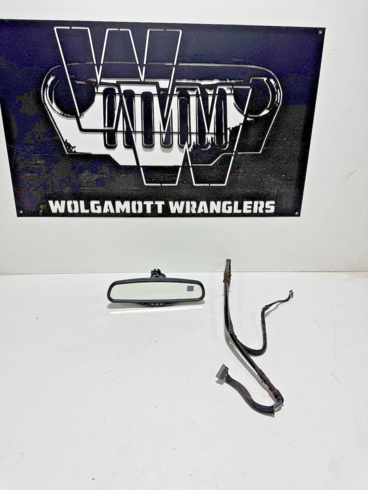 03-06 Jeep TJ Wrangler Auto Dimming Rearview Rear Mirror & Wire Harness OEM 67 03-06 Jeep TJ Wrangler Auto Dimming Rearview Rear Mirror & Wire Harness OEM 67
