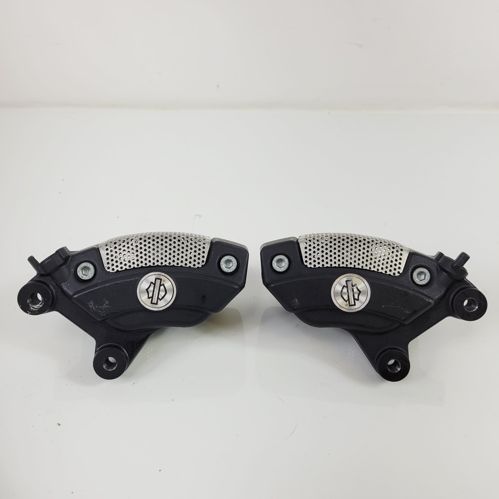 Harley-Davidson 08-16 Touring OEM Left & Right Front Brake Caliper 44023-08