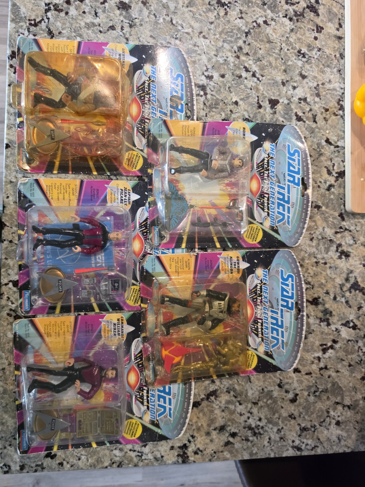 Vintage 1992 1993 STAR TREK The Next Generation Action Figures Lot Of 5 Vintage 1992 1993 STAR TREK The Next Generation Action Figures Lot Of 5