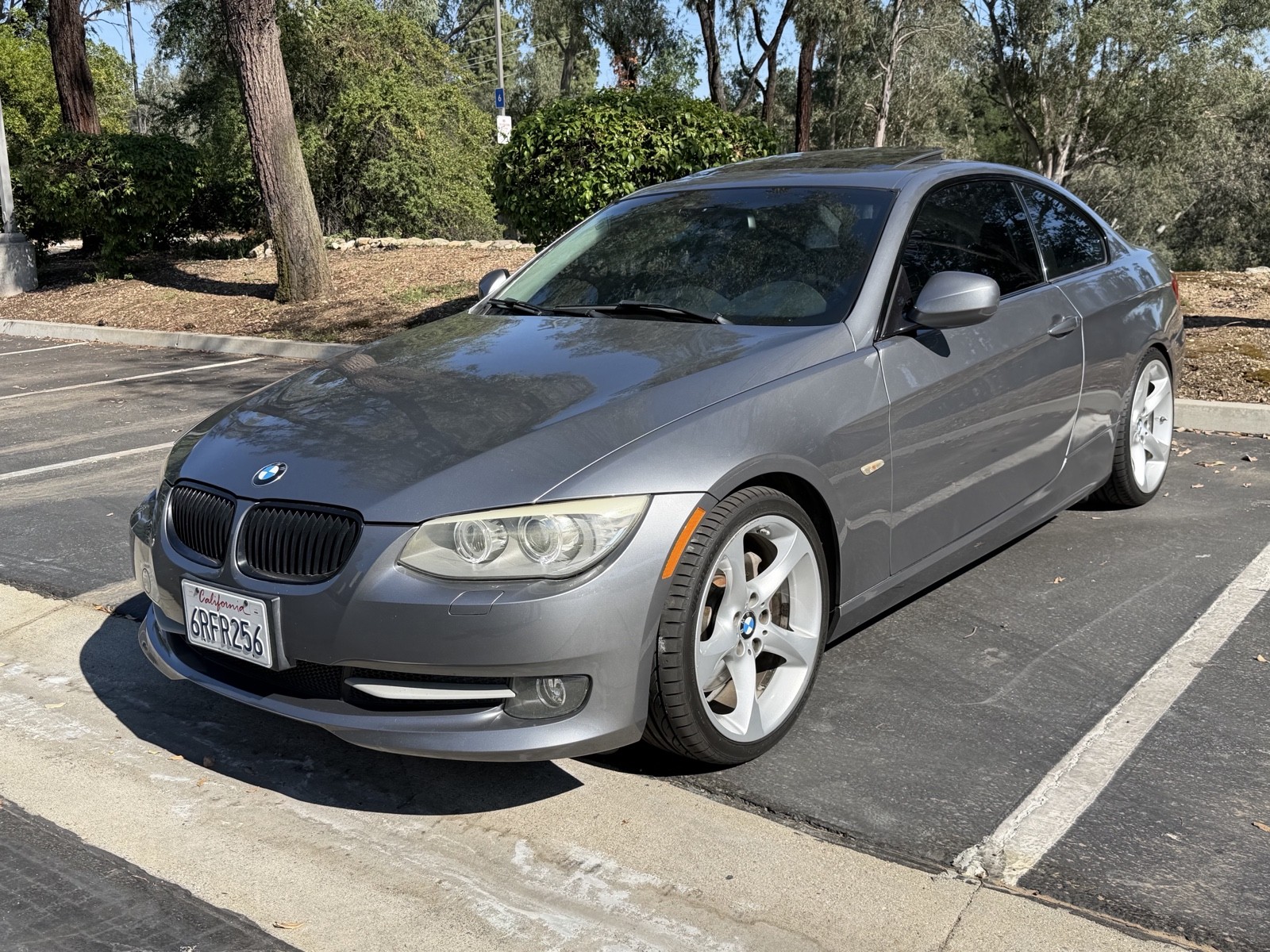 2011 BMW 3-Series I