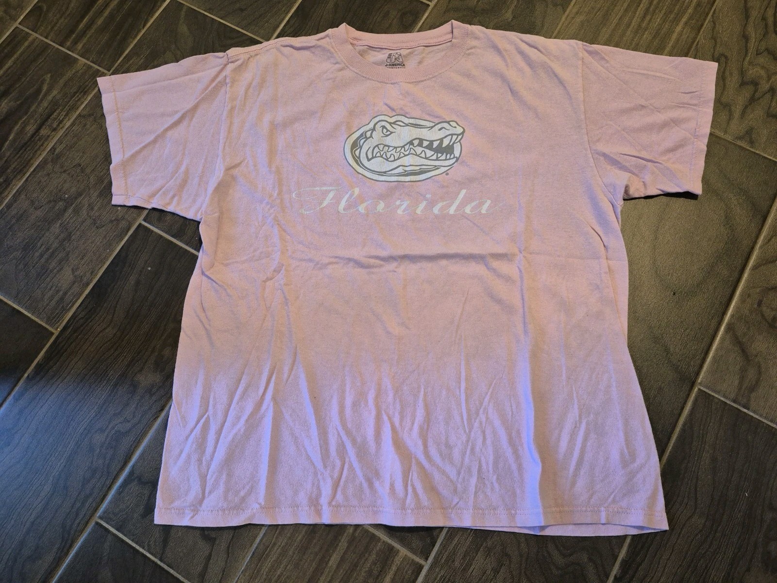J America Sportswear University of Florida Gators TShirt Size Xlarge Men\'s Pink