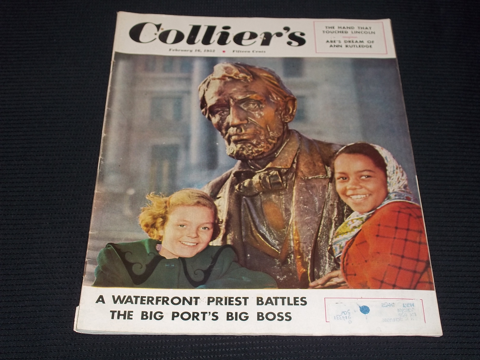 1952 FEBRUARY 16 COLLIER'S MAGAZINE - LINCOLN STATUE FRONT COVER - E 13300 1952 FEBRUARY 16 COLLIER'S MAGAZINE - LINCOLN STATUE FRONT COVER - E 13300