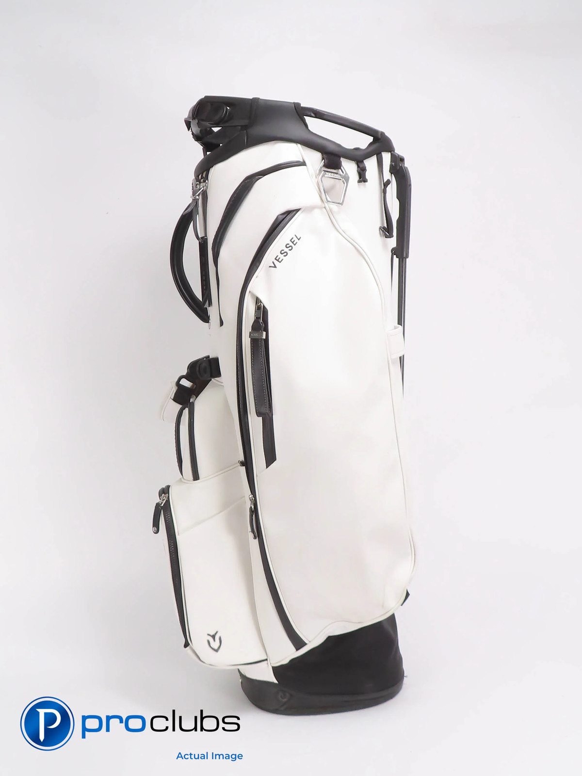 Vessel Player V Pro Carry / Stand Bag w/Rainhood - White w/ Custom Logo 520356