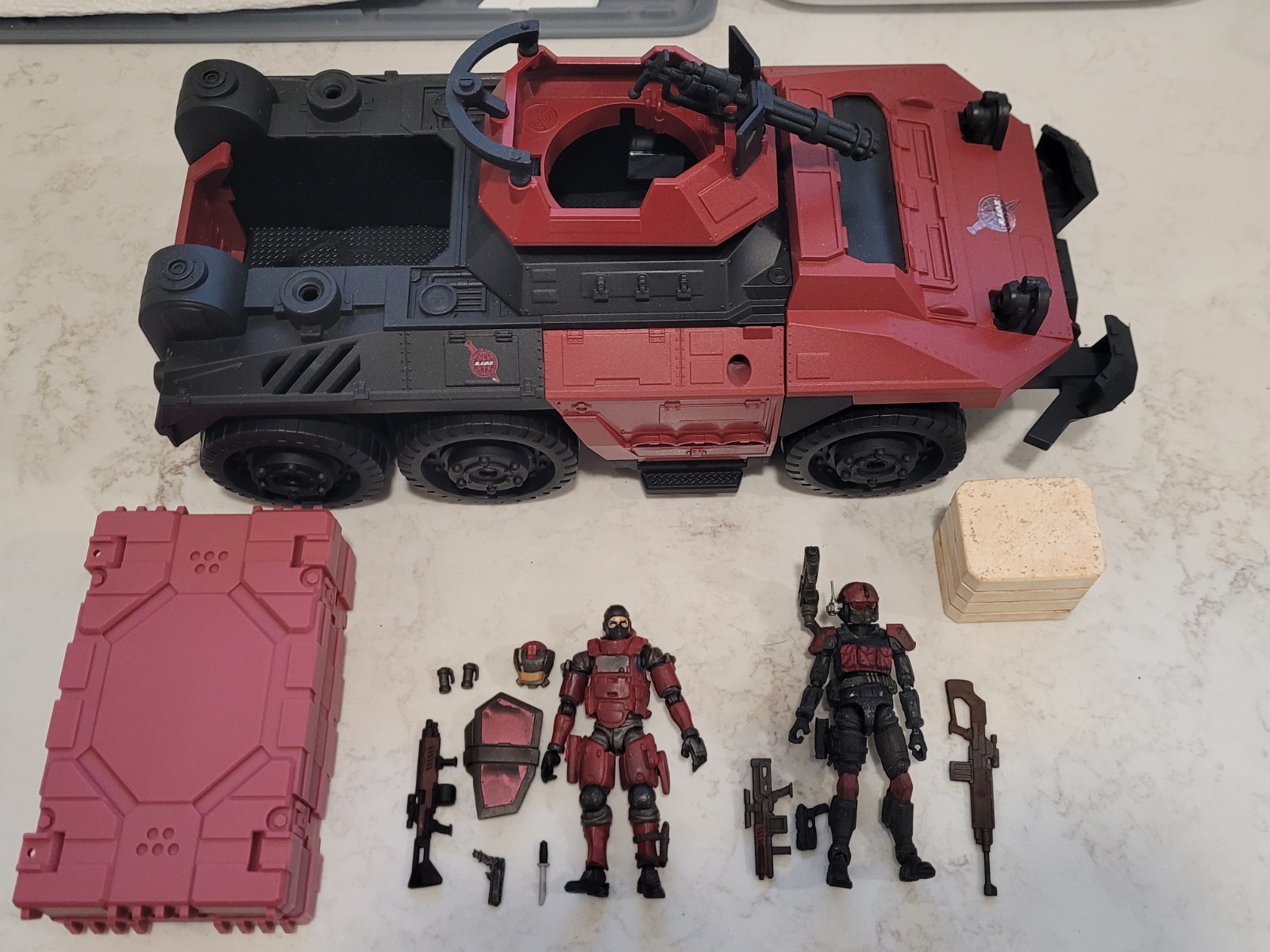 Acid Rain JoyToy GiJoe 1:18 Custom APC Vehicle w/ Two Figures Included