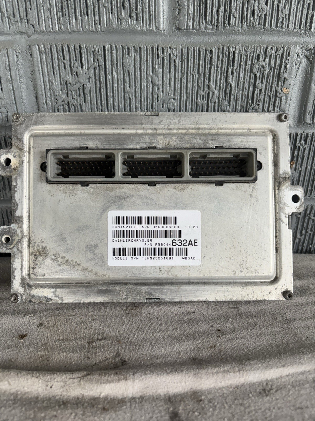 2003 Jeep Grand Cherokee 4.0 AT Engine Computer Module ECM ECU PCM P56044632AE 2003 Jeep Grand Cherokee 4.0 AT Engine Computer Module ECM ECU PCM P56044632AE