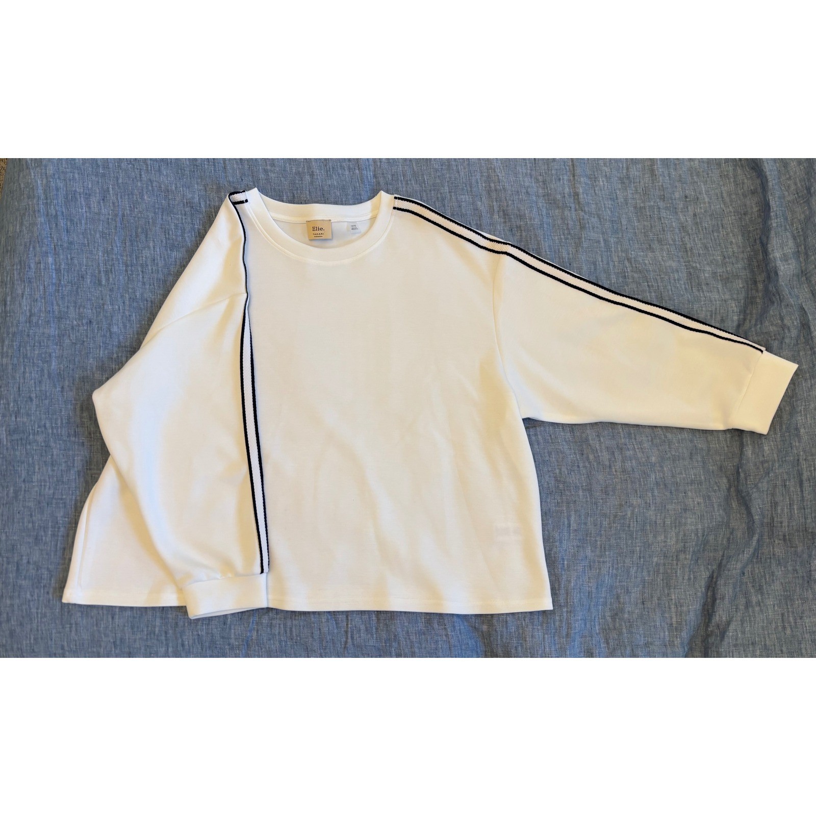 Elie Tahari Woman Soft Modal Rayon White Crewneck Collegiate Stripe Plus Size Elie Tahari Woman Soft Modal Rayon White Crewneck Collegiate Stripe Plus Size