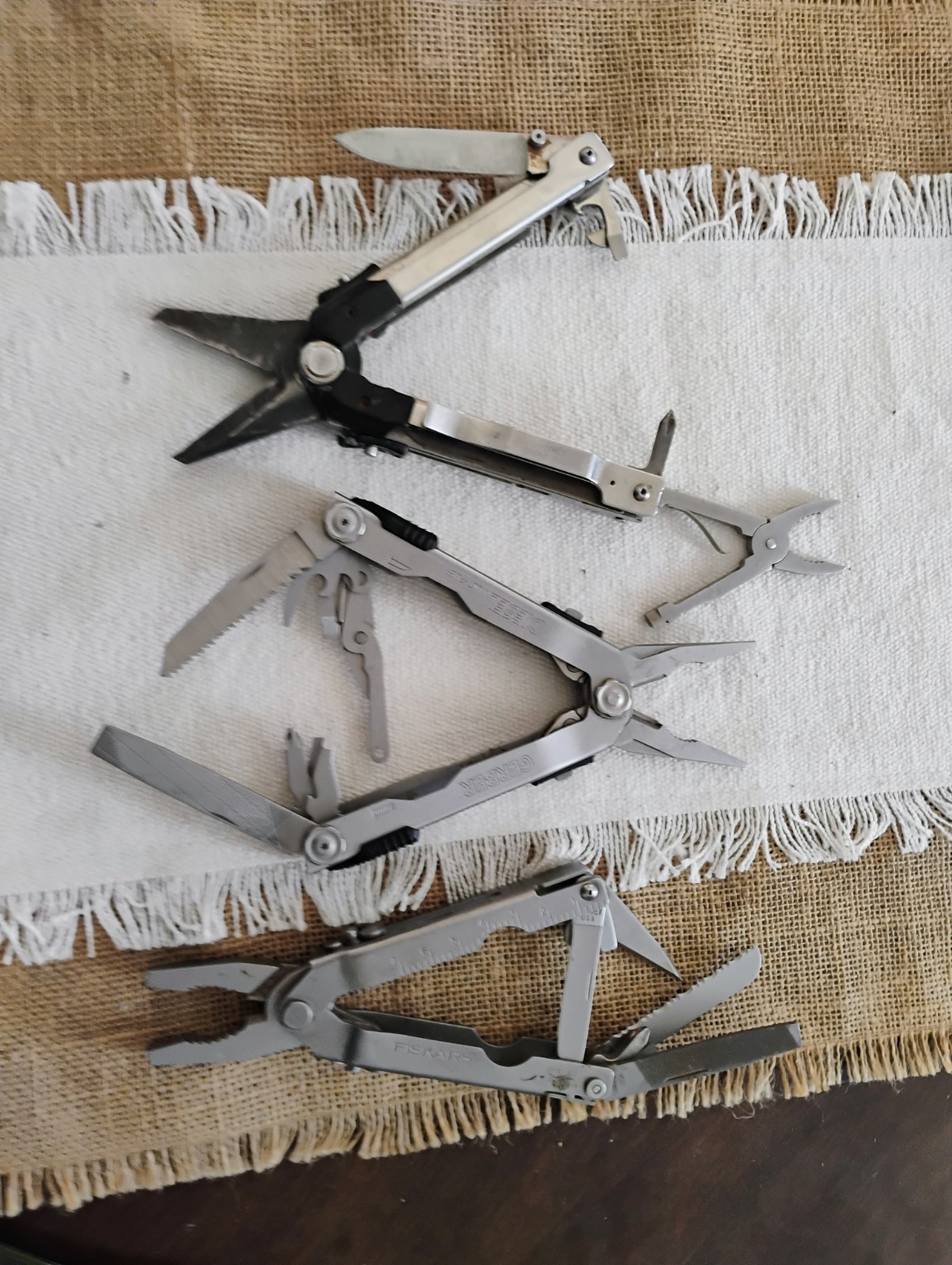 Rare Gerber , fiskers, Excalibur lot Multi Tool with  rare cutter. slide outs