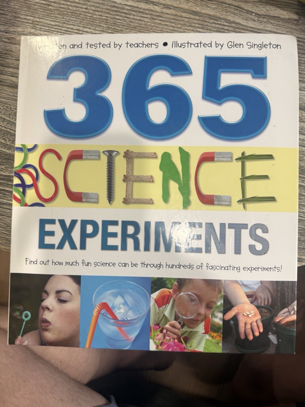 365 Science Experiments - Hardcover By Glen Singleton - VERY GOOD