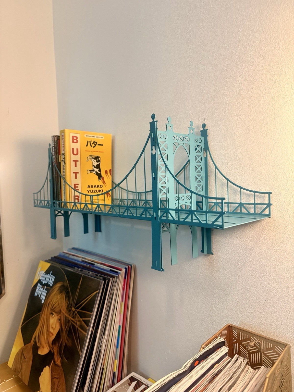 Metal Manhattan Bridge Shelf Metal Manhattan Bridge Shelf