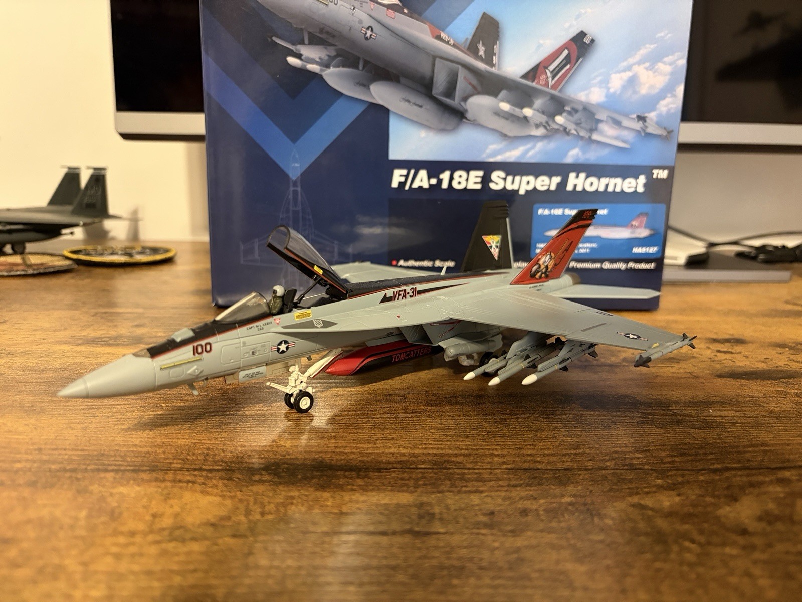 Hobby Master HA5127 F/A-18E Super Hornet Hobby Master HA5127 F/A-18E Super Hornet