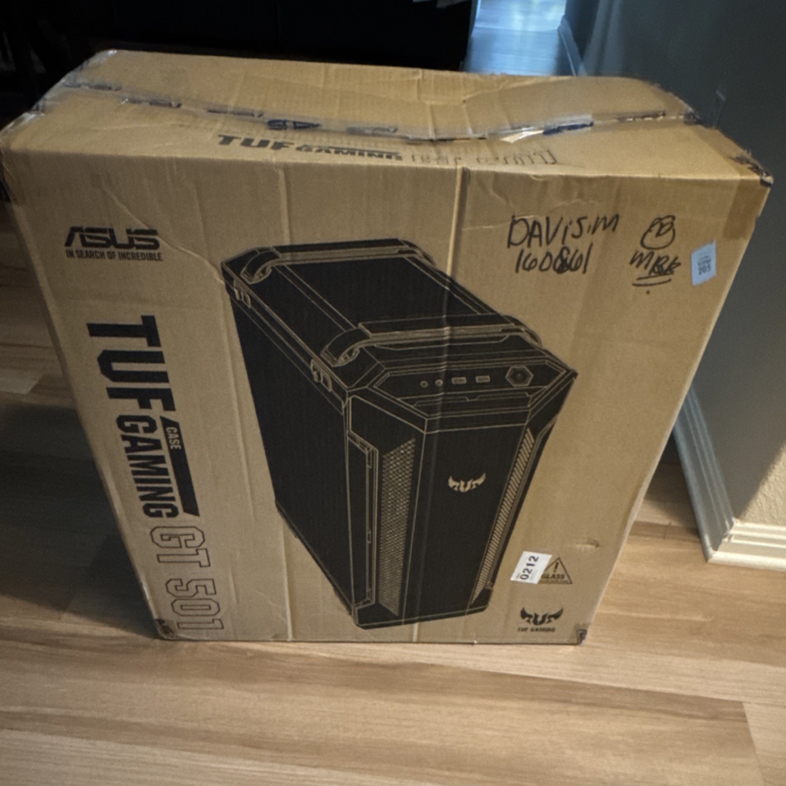 ASUS TUF Gaming GT501 Mid Tower ATX Case With Handle Gray/Black ASUS TUF Gaming GT501 Mid Tower ATX Case With Handle Gray/Black