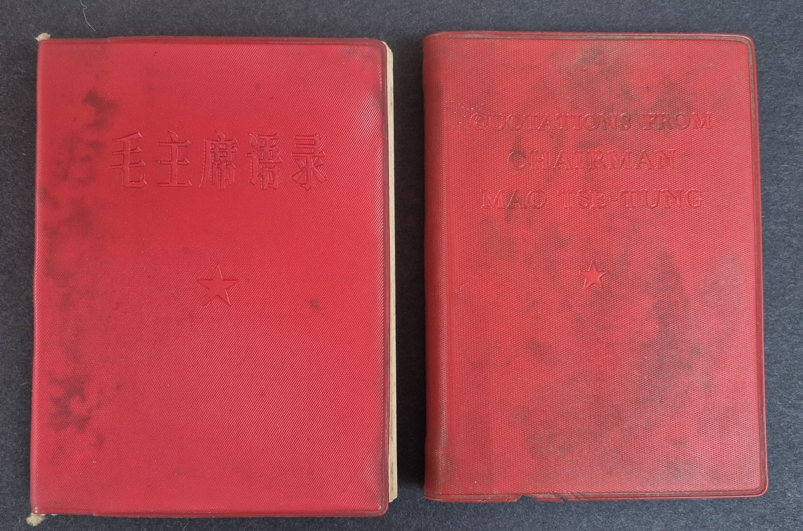 2x Vintage 1966 Mao Little Red Books Chinese English 1st Ed Cultural Revolution