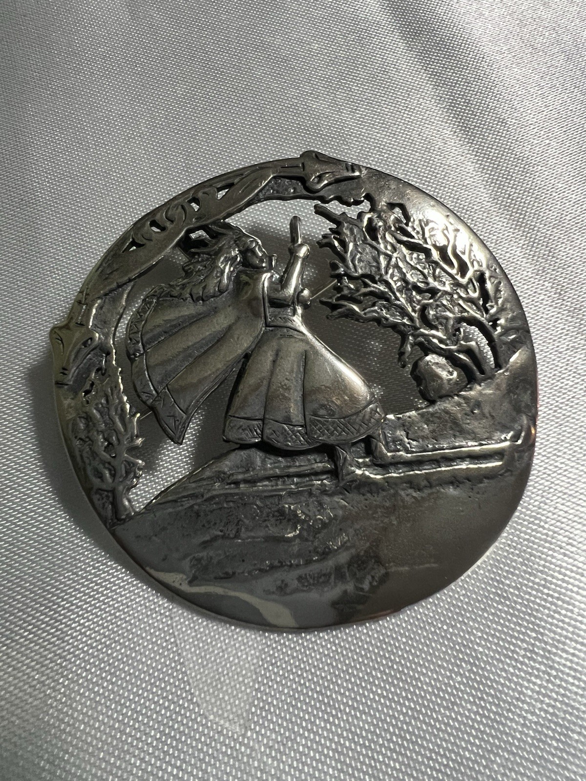 Vintage Norwegian 925S Silver Inga Fra Varteig Birkebeiner Brooch Pendant KNH