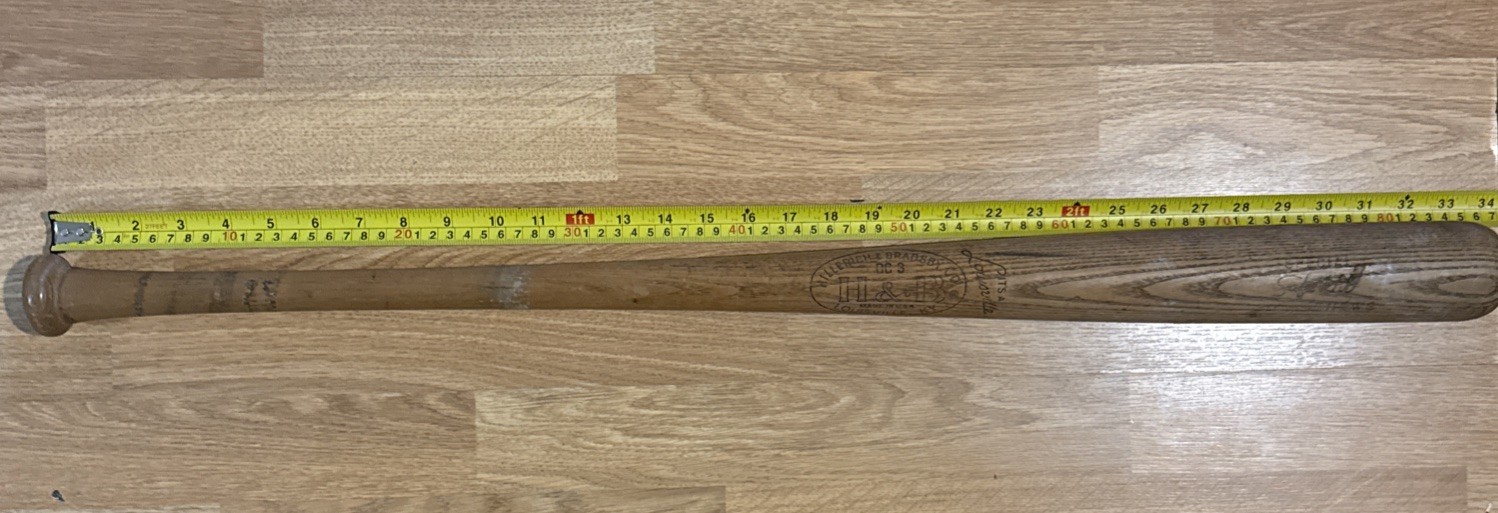 Vintage Collectible Wooden Bat Hillerich & Bradsby Official ed matthew’s Vintage Collectible Wooden Bat Hillerich & Bradsby Official ed matthew’s