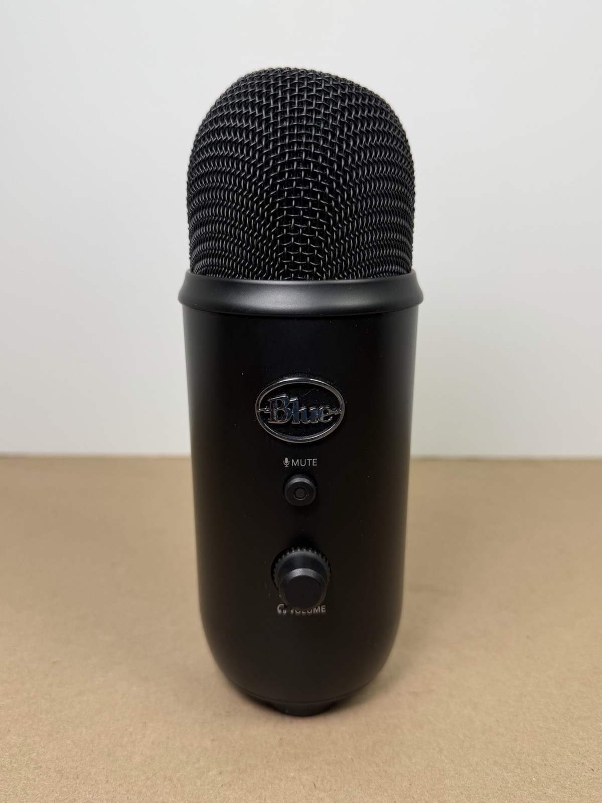 Blue Microphones Yeti USB Microphone Black MIC ONLY Ships Fast