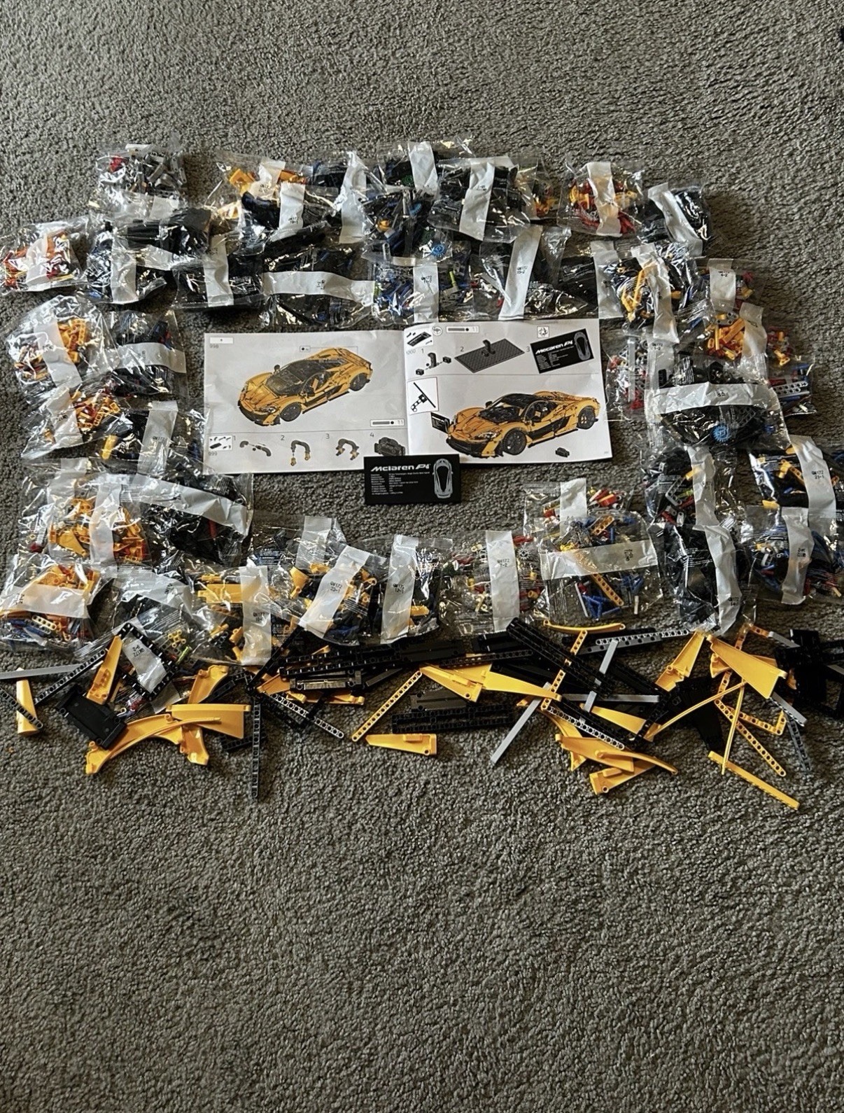 Technic: McLaren P1 3893 Pieces