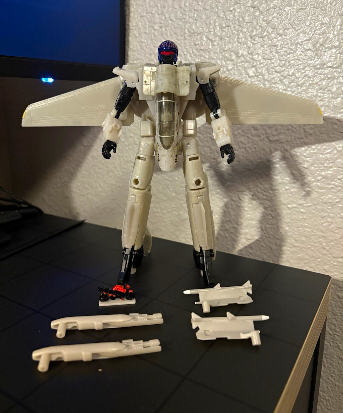 Hasbro Transformers Collaborative x Top Gun Maverick - Maverick - complete