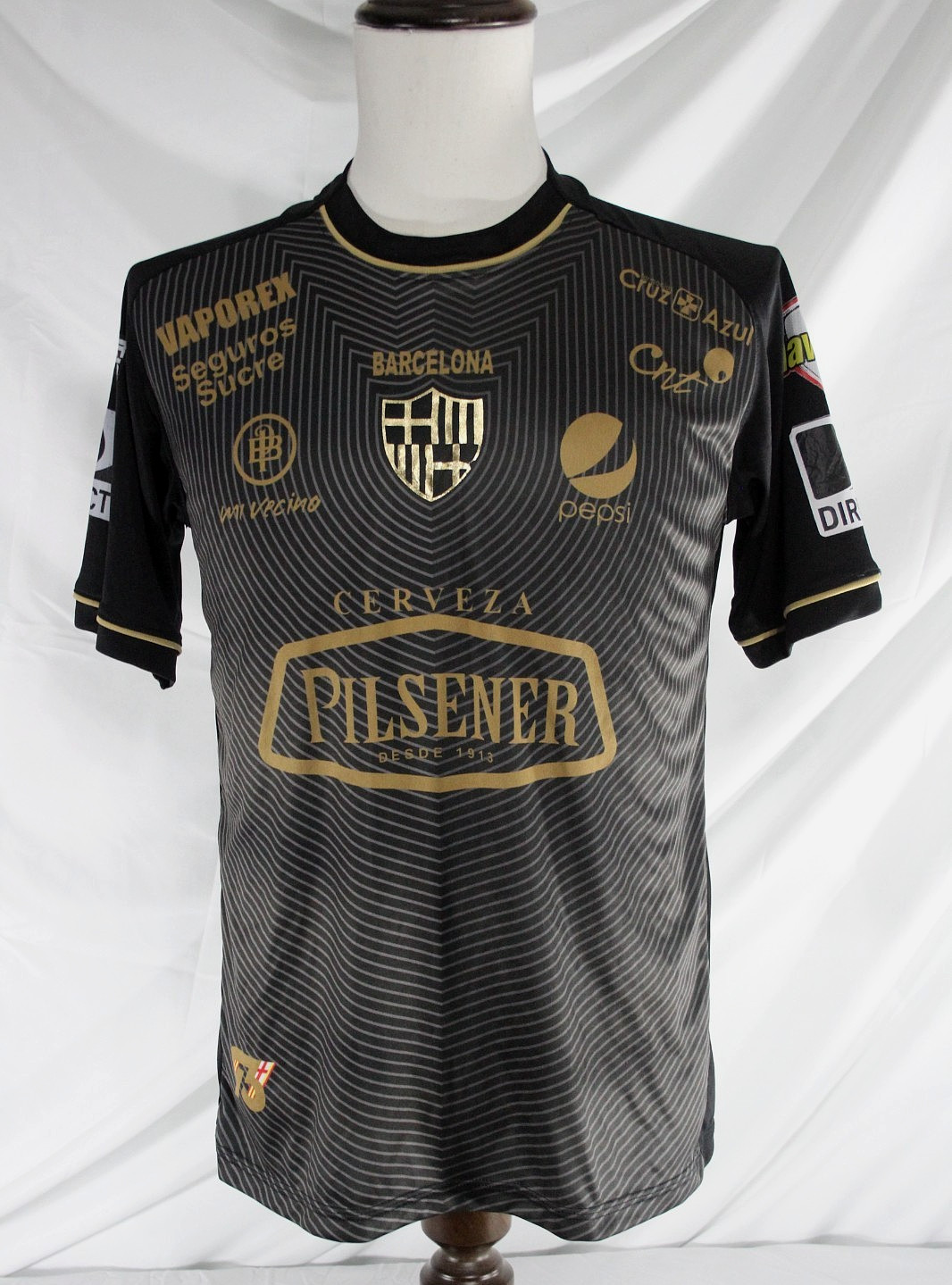 BARCELONA SC S Black Gold Soccer Jersey Ecuador Pilsener MASTE SPORT