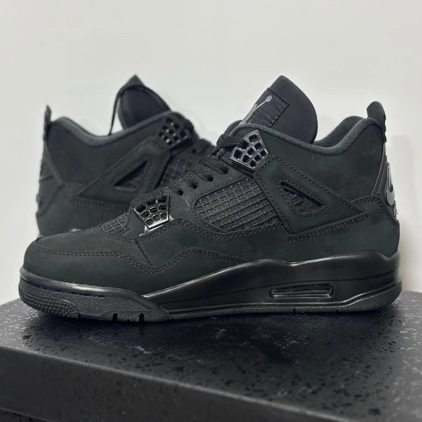Air Jordan 4 Retro Black Suede Mid Top Street Fashion Casual Footwear Air Jordan 4 Retro Black Suede Mid Top Street Fashion Casual Footwear