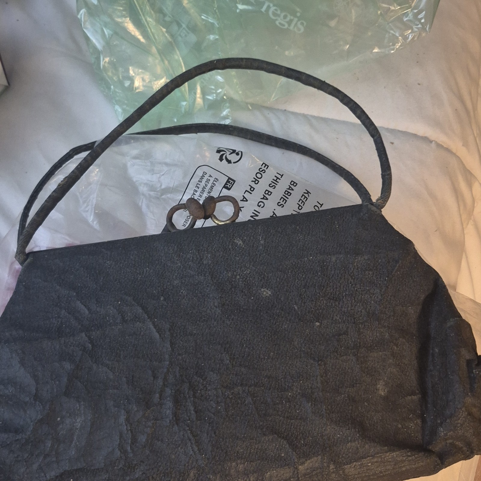 Antique Woman\'s Hand Bag From The 1900s. Very Delicate Antique Woman\'s Hand Bag From The 1900s. Very Delicate