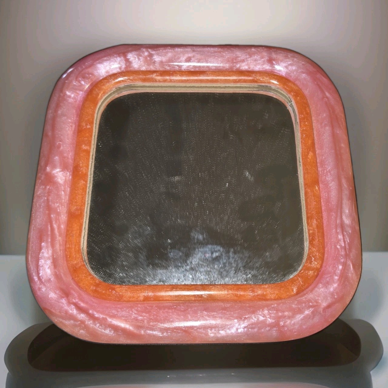 World Market Pink Lucite Framed Mirror Made In India 2024 EXCELLENT PRE-OWNED World Market Pink Lucite Framed Mirror Made In India 2024 EXCELLENT PRE-OWNED