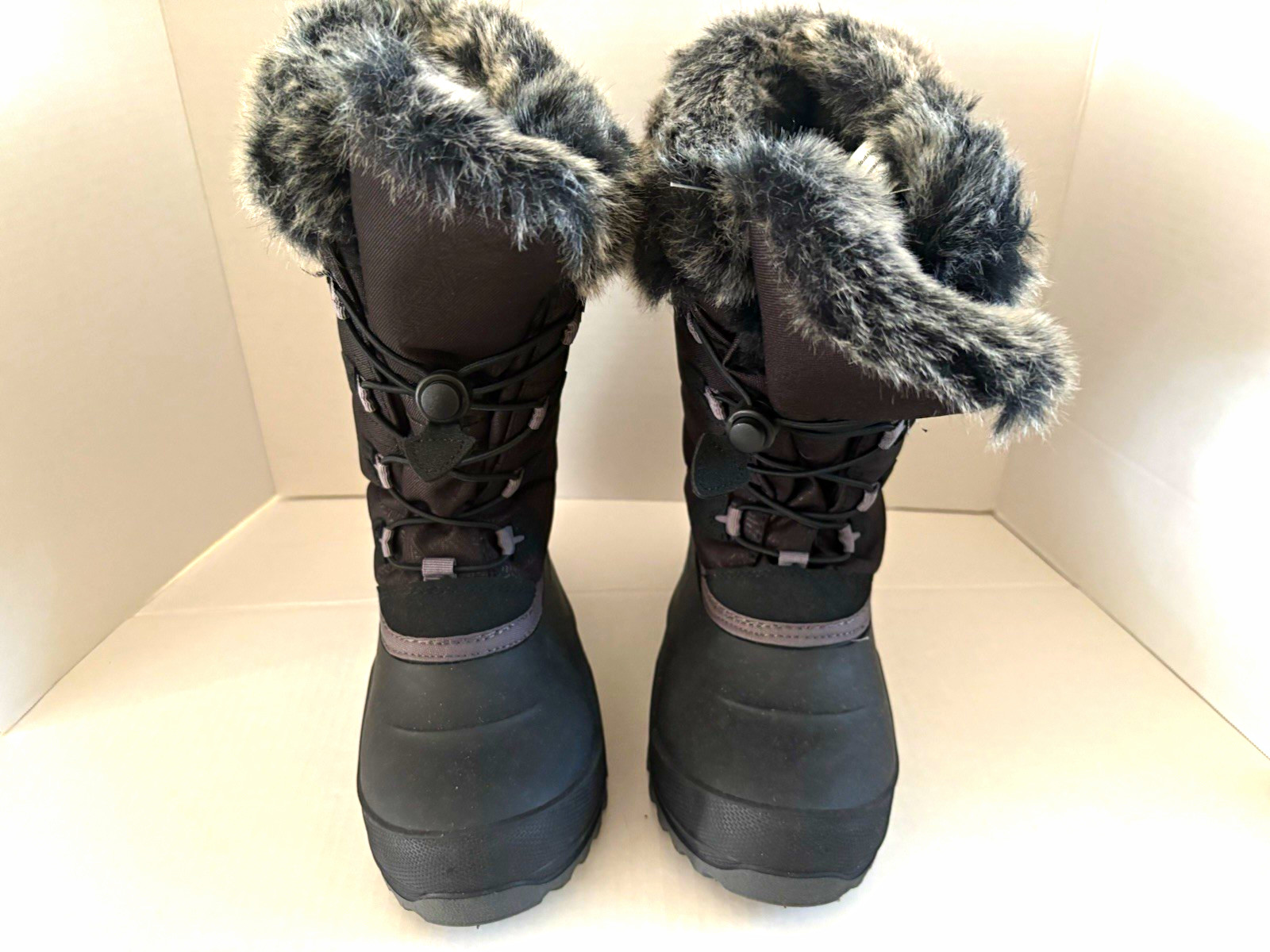 Kamik Momentum Women’s Size 6 Black Mid-Calf Lace-Up Faux Fur Rubber Boots Kamik Momentum Women’s Size 6 Black Mid-Calf Lace-Up Faux Fur Rubber Boots