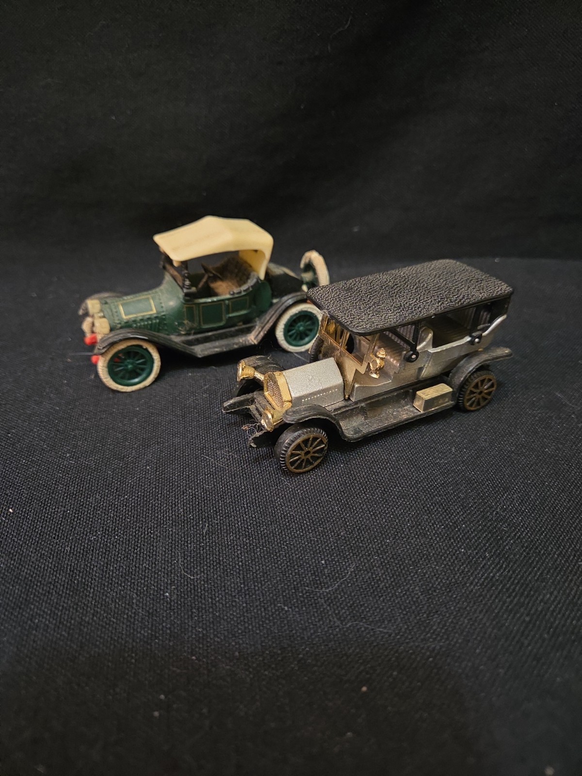 Set Of 2 Vintage Die-cast Cars