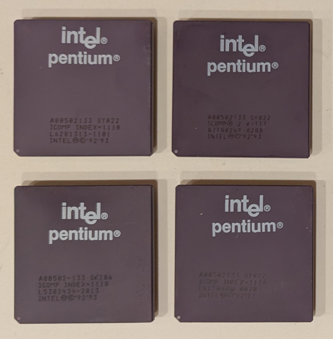 Lot 4 vintage Intel Pentium Ceramic Gold Pin 133Mhz CPUs untested bent pins