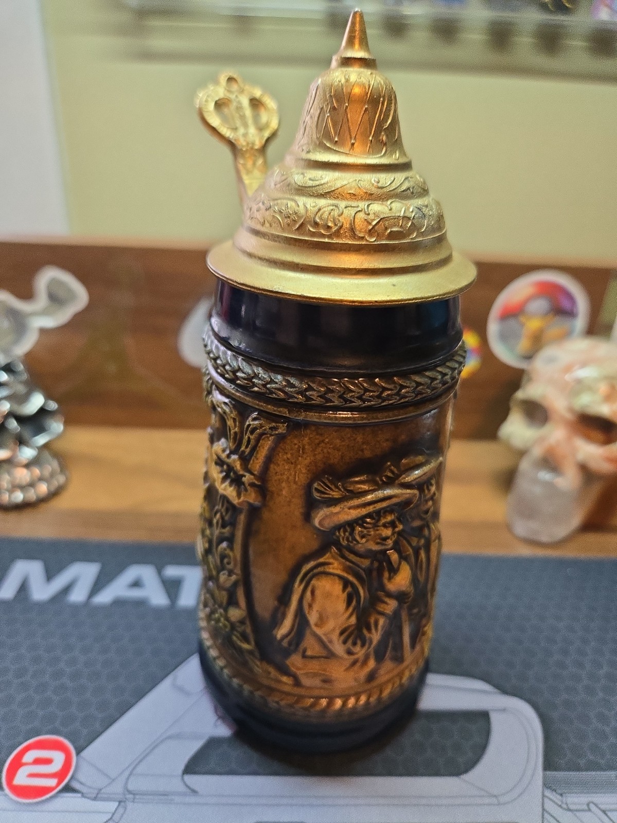 Vintage Gerz mid-20th-century German relief lidded beer stein 1960s/1970s Vintage Gerz mid-20th-century German relief lidded beer stein 1960s/1970s