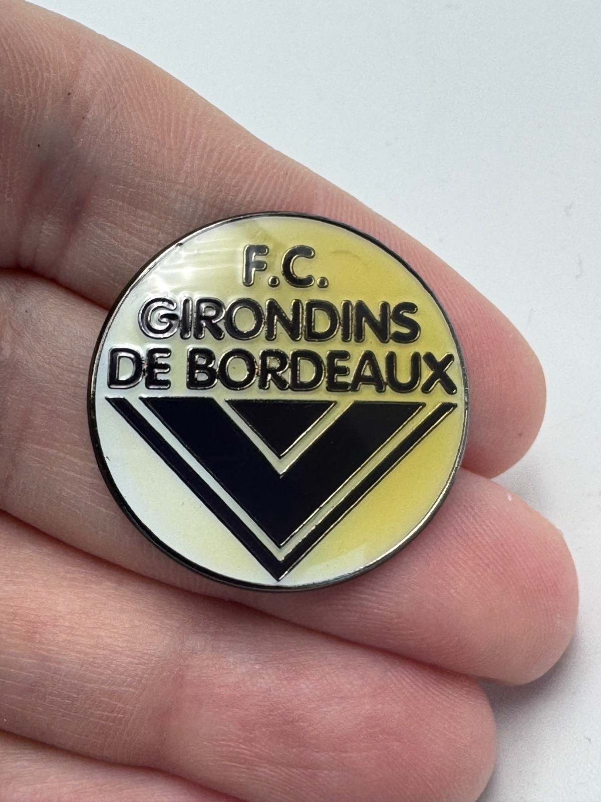 FC Girondins De Bordeaux Soccer Lapel Pin French Football Vintage FC Girondins De Bordeaux Soccer Lapel Pin French Football Vintage