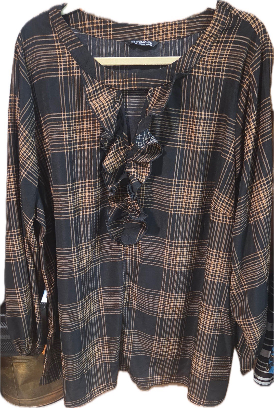 BLOOMCHIC Women\'s Plus 2XL Plaid Ruffle Long Sleeve Blouse Black Brown