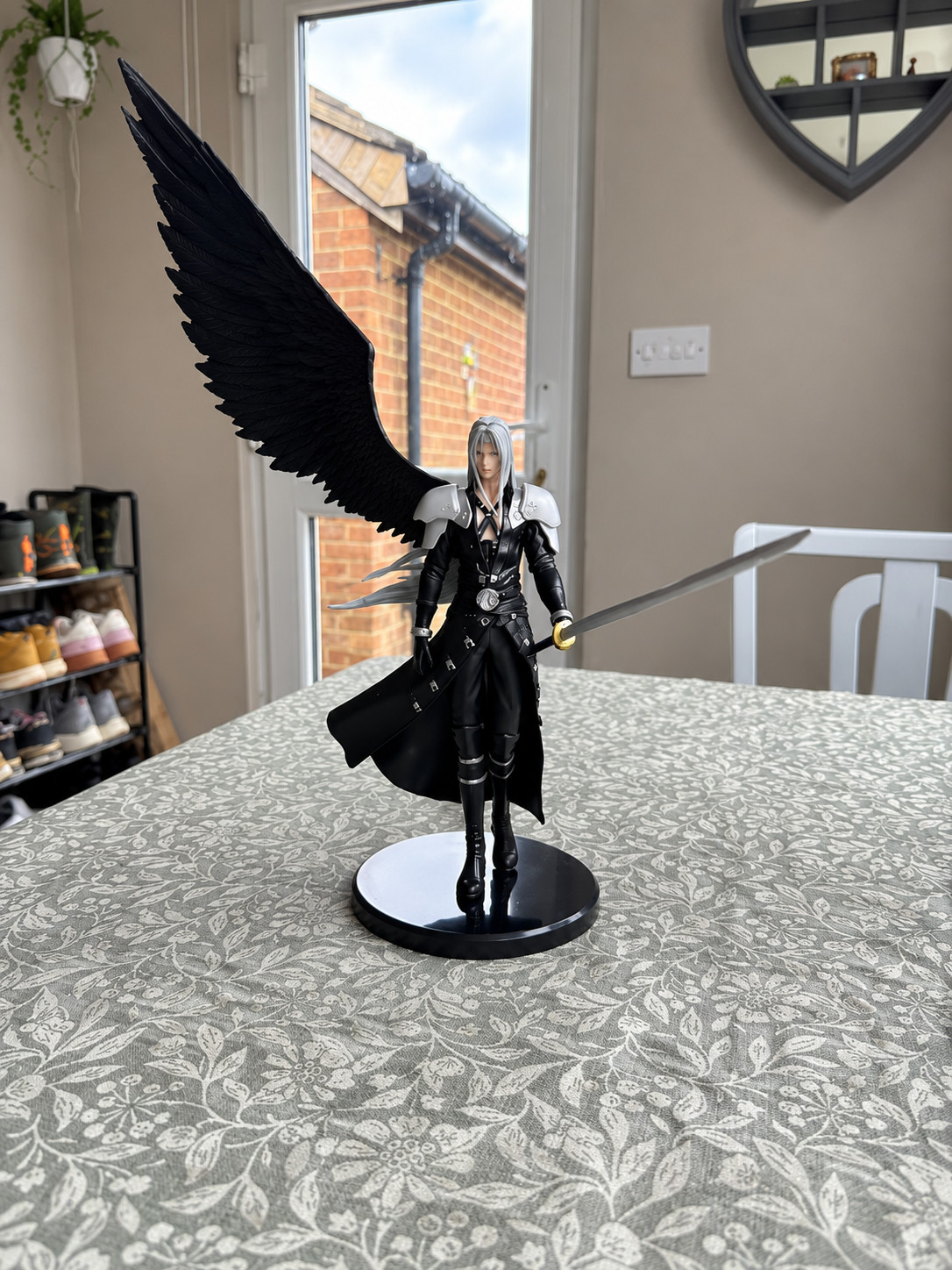 28.5cm Final Fantasy Sephiroth Wing Figure Collectible Anime Model Toy Gift