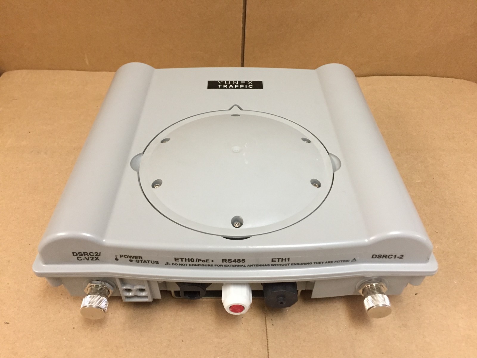 Yunex Traffic RSU2X US PoE+ High-Performance C-V2X and DSRC Roadside Unit Yunex Traffic RSU2X US PoE+ High-Performance C-V2X and DSRC Roadside Unit