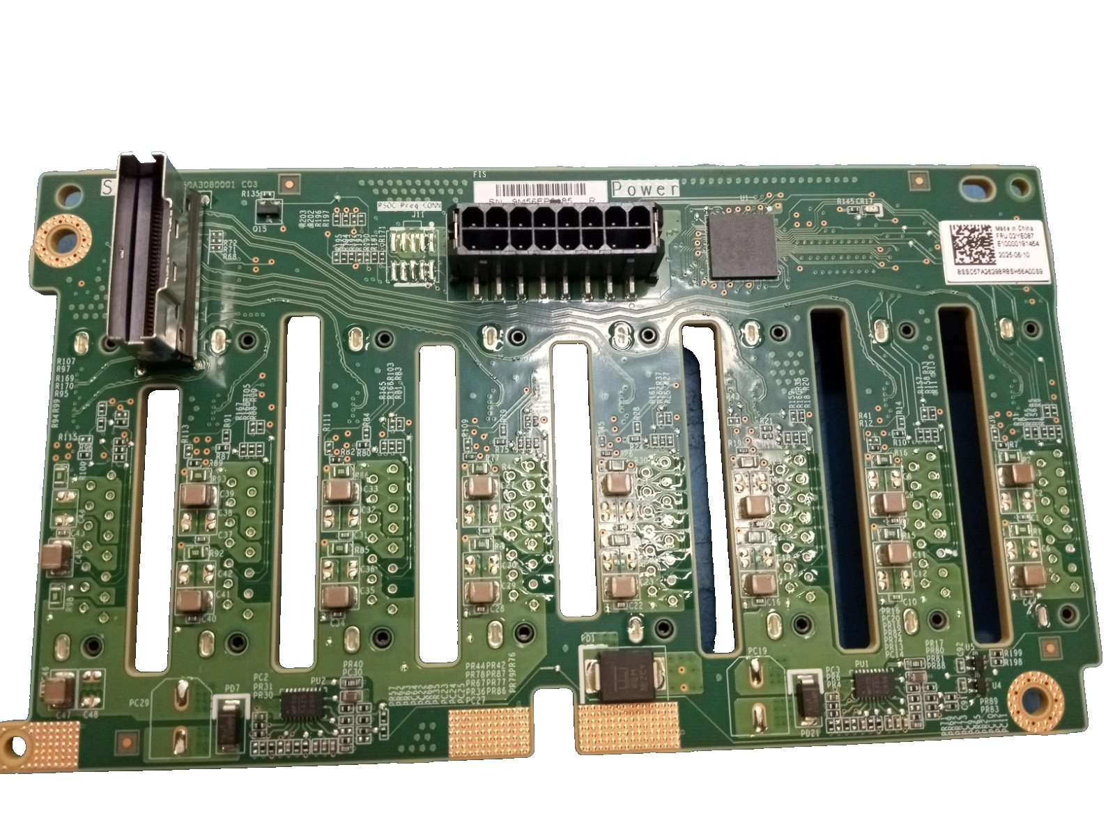 Lenovo 02YE087 ThinkSystem 2U 8 x 2.5\