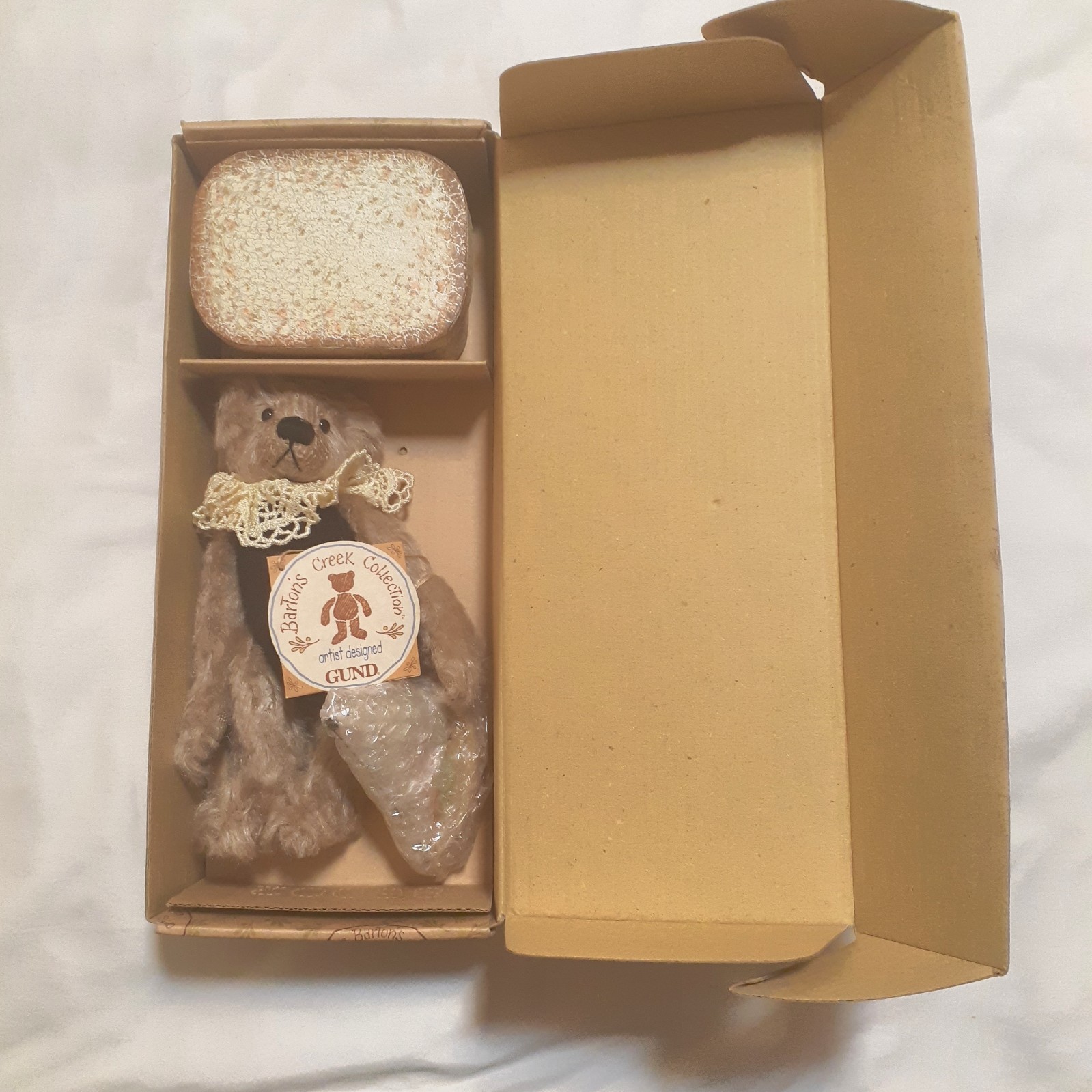 Gund Barton\'s Creek Collection Alcott Bear With Sailboat Treasure Box 86002