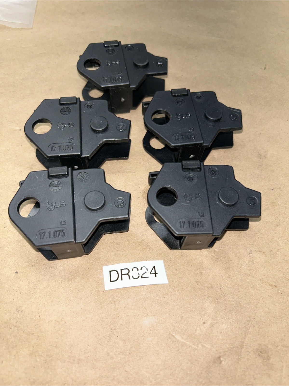 (5) IGUS 17.1.075 LINKS CABLE NNB FAST SHIPPING + WARRANTY