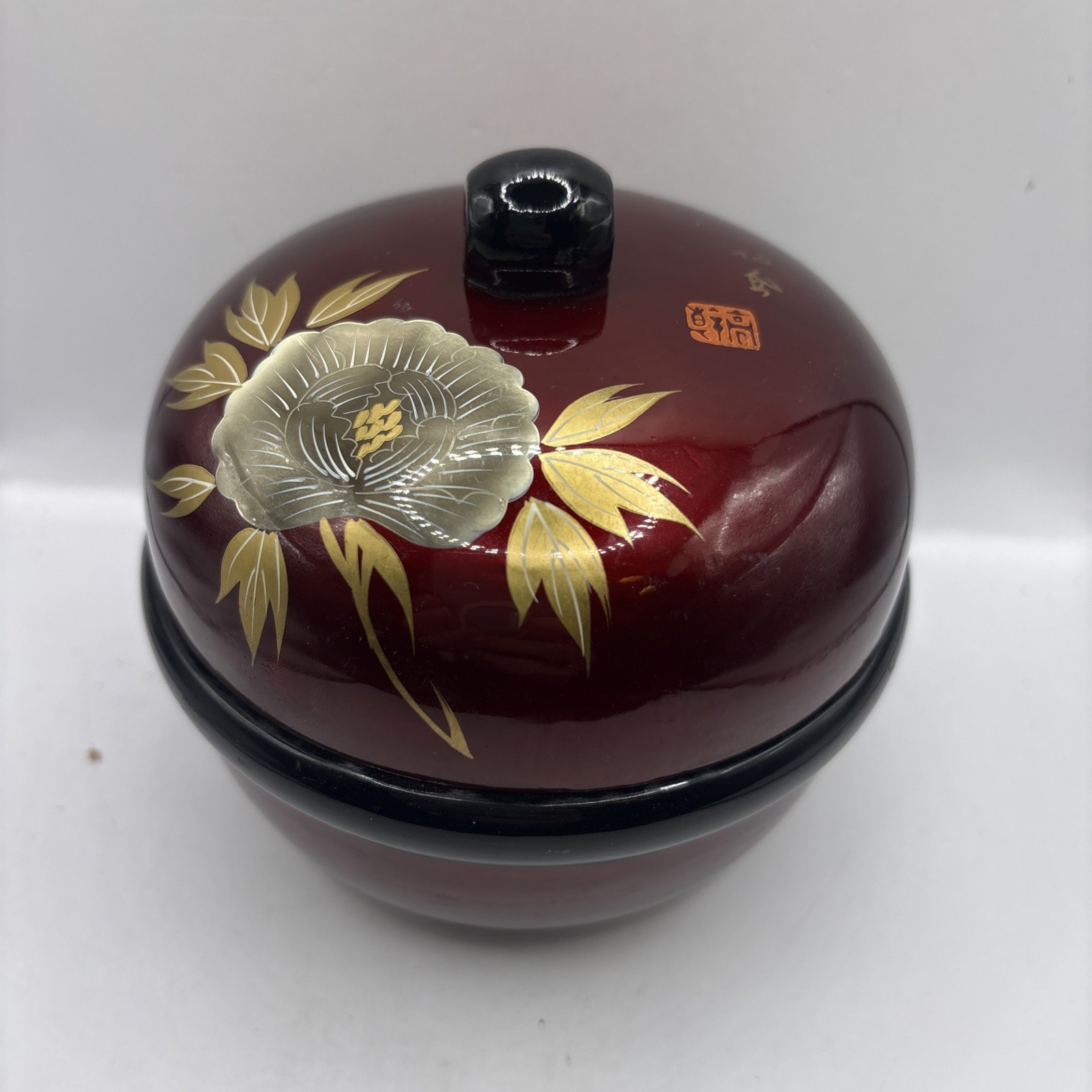 Vintage Japanese Red Lacquerware Covered Bowl Candy Trinket Dish Gold Leaf Peony