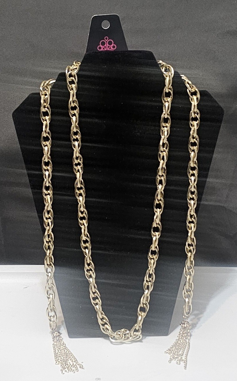 Paparazzi Silver Tone Figaro Chain Necklace 36 in w/ Lobster Clasp