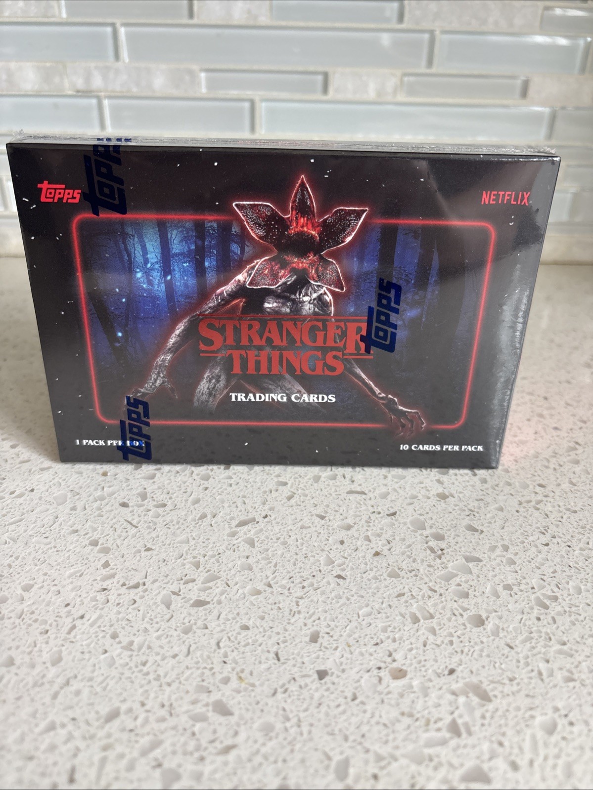 2025 Topps Stranger Things Hobby Box (Factory Sealed) - In Hand 2025 Topps Stranger Things Hobby Box (Factory Sealed) - In Hand